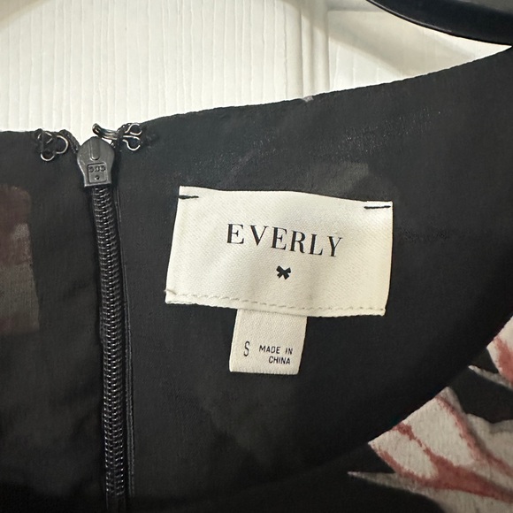 Everly Black Floral Mini Dress Long Sleeve S - Picture 8 of 8